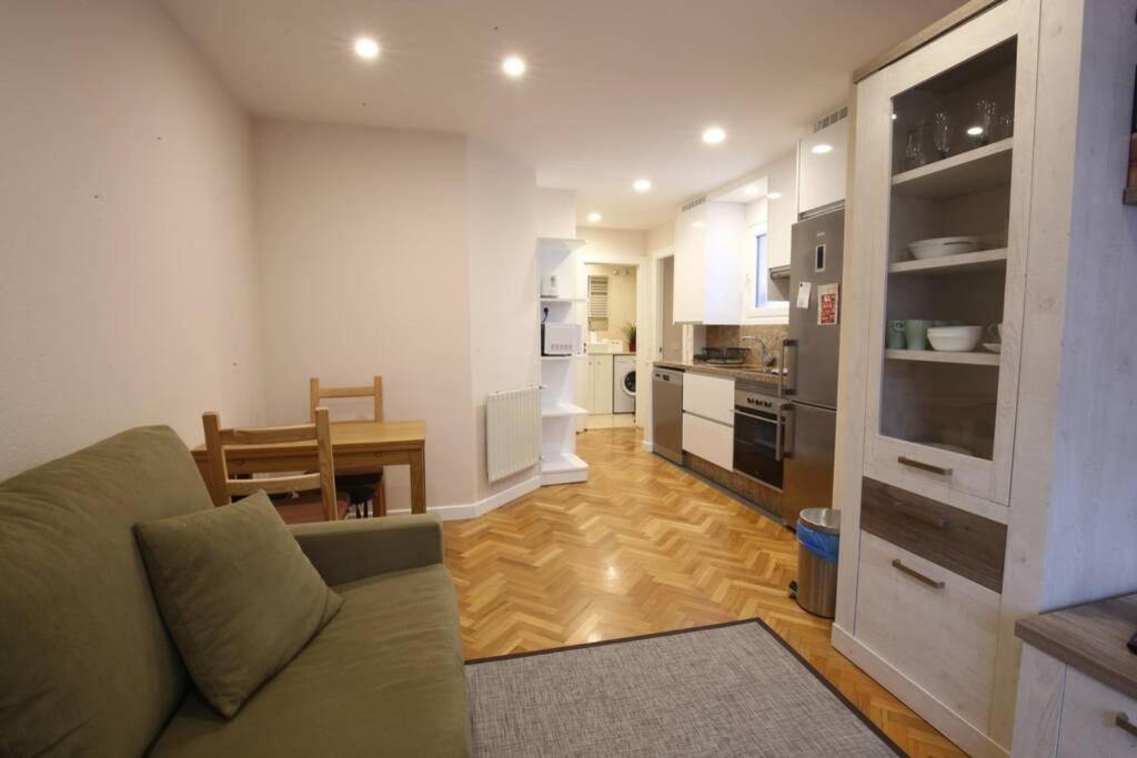 Apartamento Oviedo Las Palomas Εξωτερικό φωτογραφία